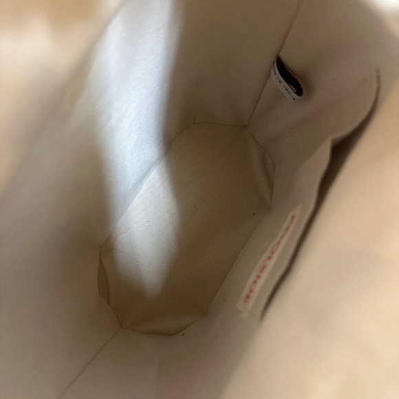 NWOT Poolside Rainbow crystal raffia bag - Picture 5 of 7